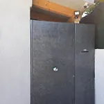 Apartmán Unique With Garden And Sea View