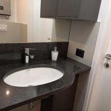 Unique With Garden&sea View Appartement *